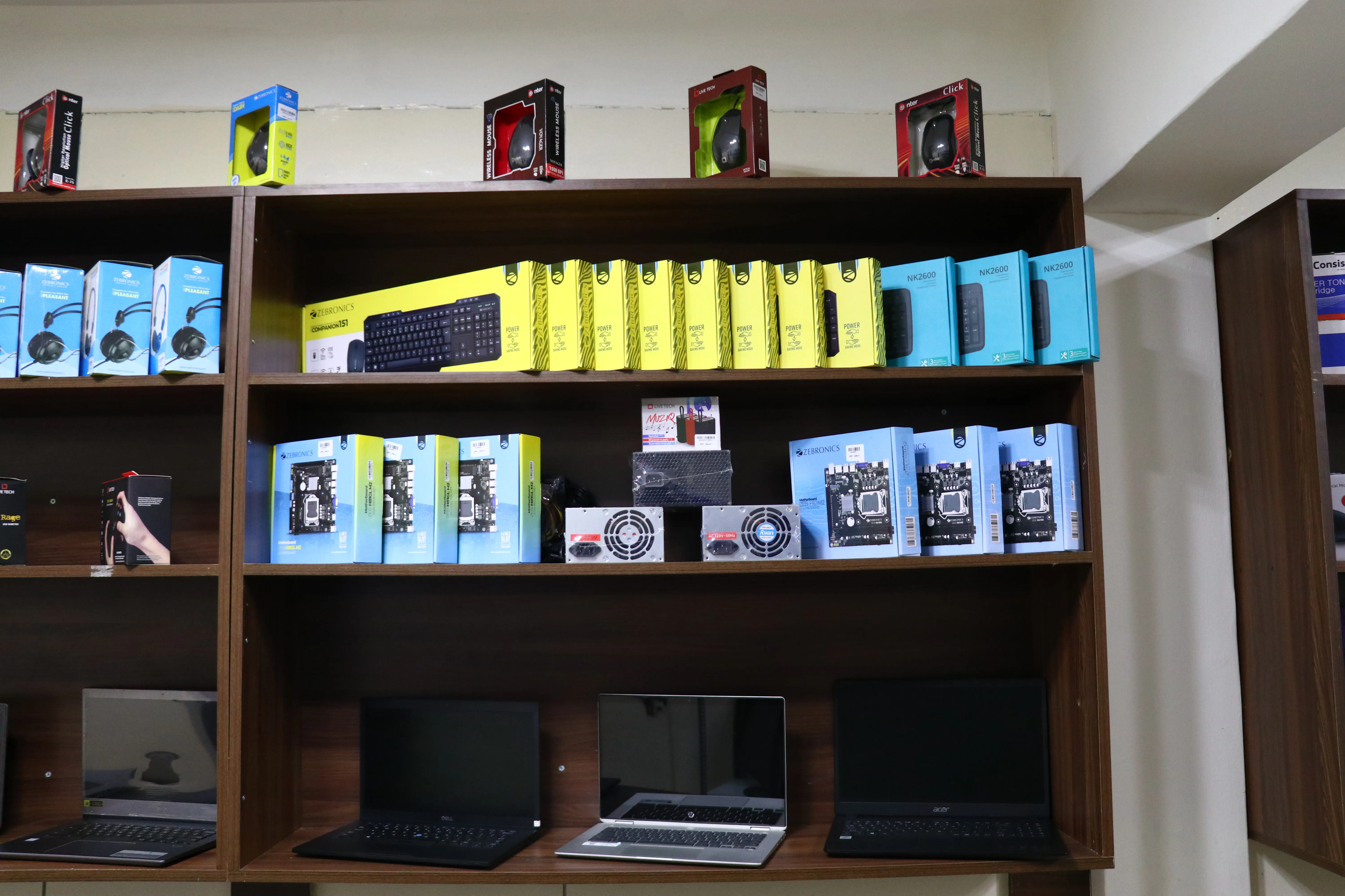 gallery 3